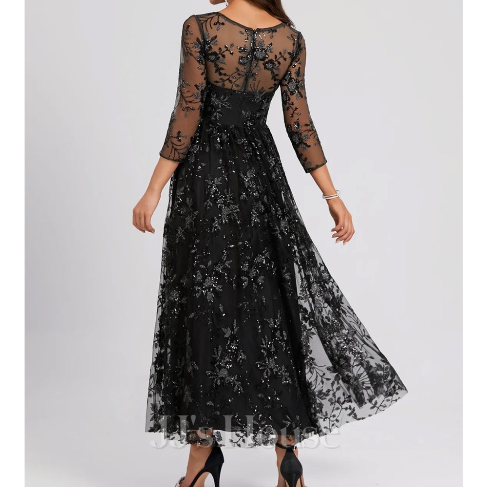 JJs House Black Floral Lace V-Neck Maxi Dress - Picture 2 of 12